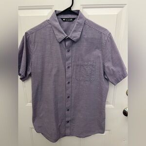 Travis Mathew Size M Short Sleeve Button Up Shirt